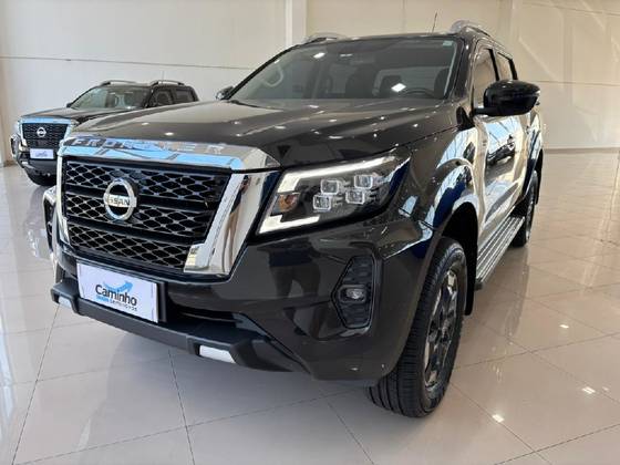 NISSAN FRONTIER 2.3 16V TURBO DIESEL XE CD 4X4 AUTOMÁTICO